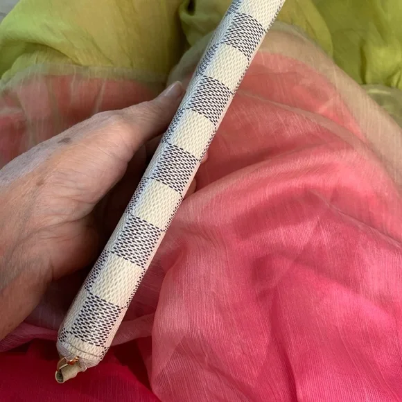 Louis Vuitton Clémence Wallet - Picture 6 of 13